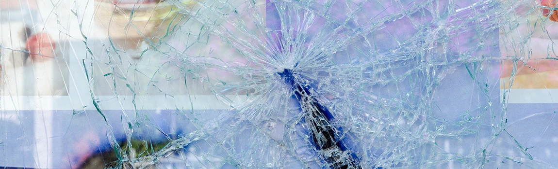 Window Broken Glass Repair in St. Cloud, FL